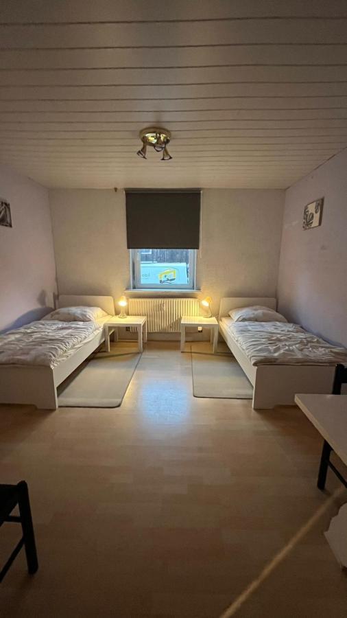 Monteure, Ganzes Haus, Schwarzheide, Haus 1 Leilighet Eksteriør bilde