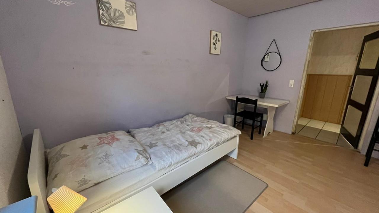 Monteure, Ganzes Haus, Schwarzheide, Haus 1 Leilighet Eksteriør bilde