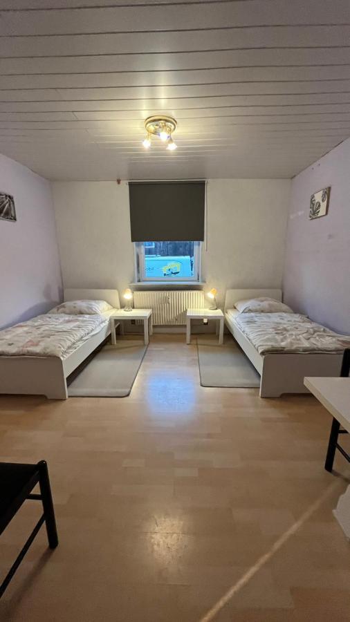 Monteure, Ganzes Haus, Schwarzheide, Haus 1 Leilighet Eksteriør bilde