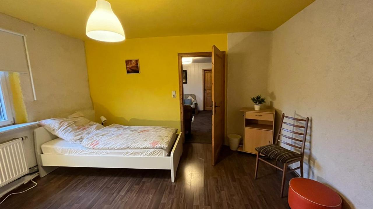 Monteure, Ganzes Haus, Schwarzheide, Haus 1 Leilighet Eksteriør bilde