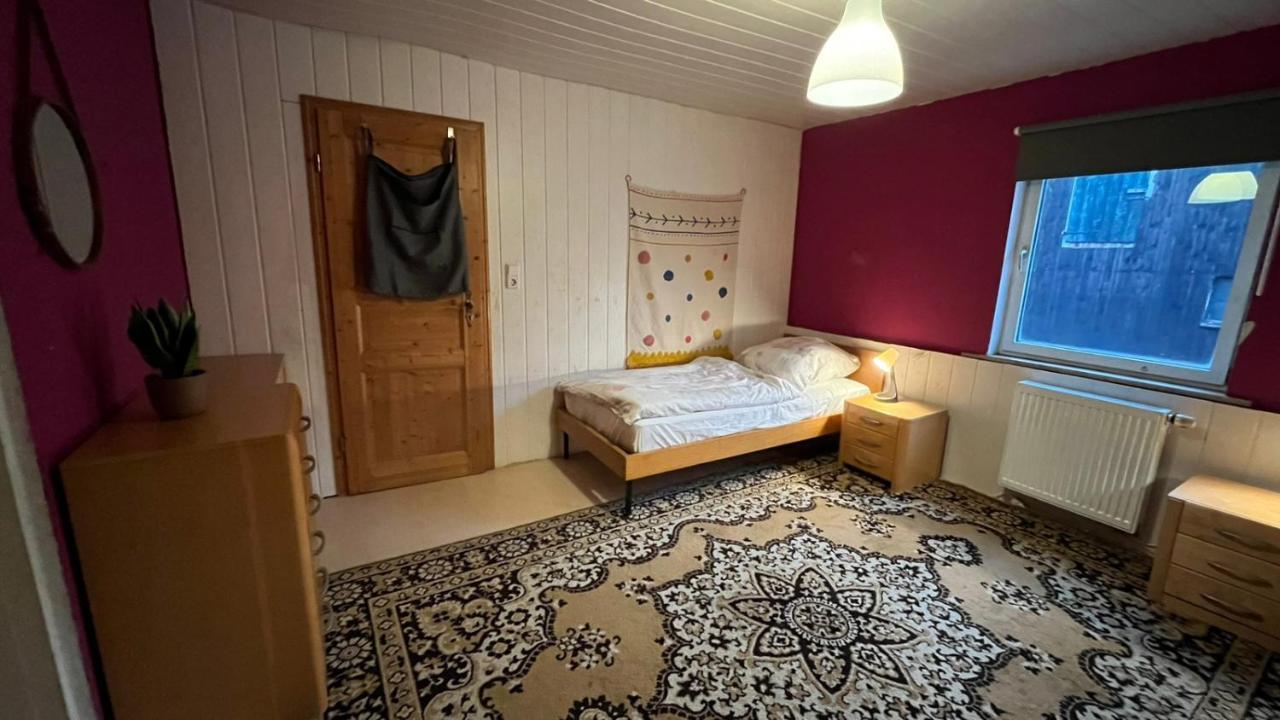 Monteure, Ganzes Haus, Schwarzheide, Haus 1 Leilighet Eksteriør bilde